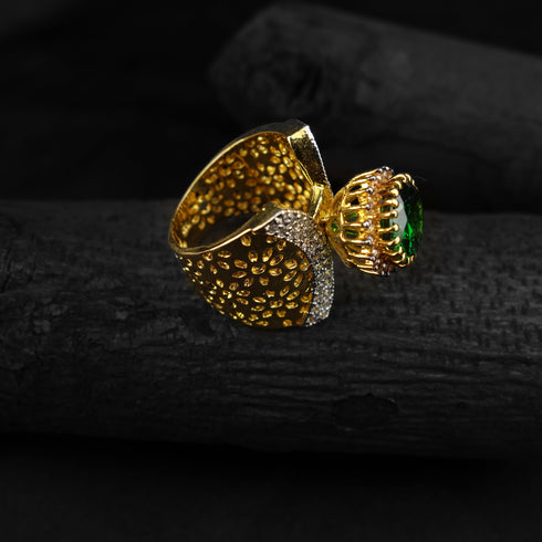 Silver ring with green jewel-DS 72